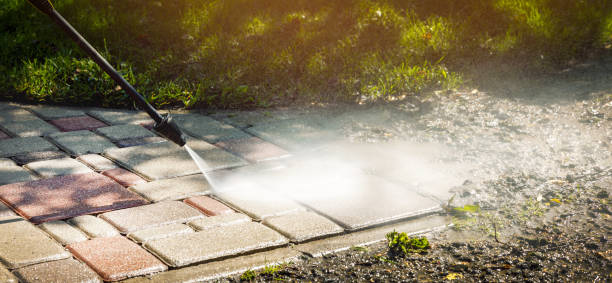 Best Spring Cleaning  in Blue Hills, CT